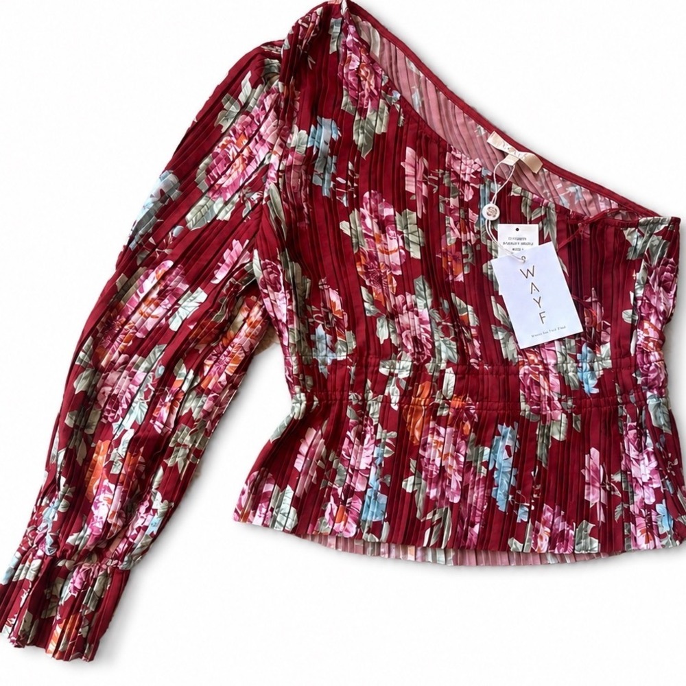 WAYF One Shoulder Pleated Floral Blouse Burgundy Scattered Roses Size L NEW - Picture 1 of 6